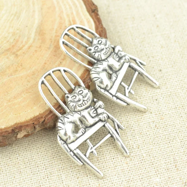 8 pcs 41*22 mm Antique Tibetan Silver Charms Bracelet Necklace Pendant New Fashion Alloy charm Chair with cat 2326 8 pcs 41*22 mm Antique Tibetan Silver Charms Bracelet Necklace Pendant New Fashion Alloy charm Chair with cat 2326