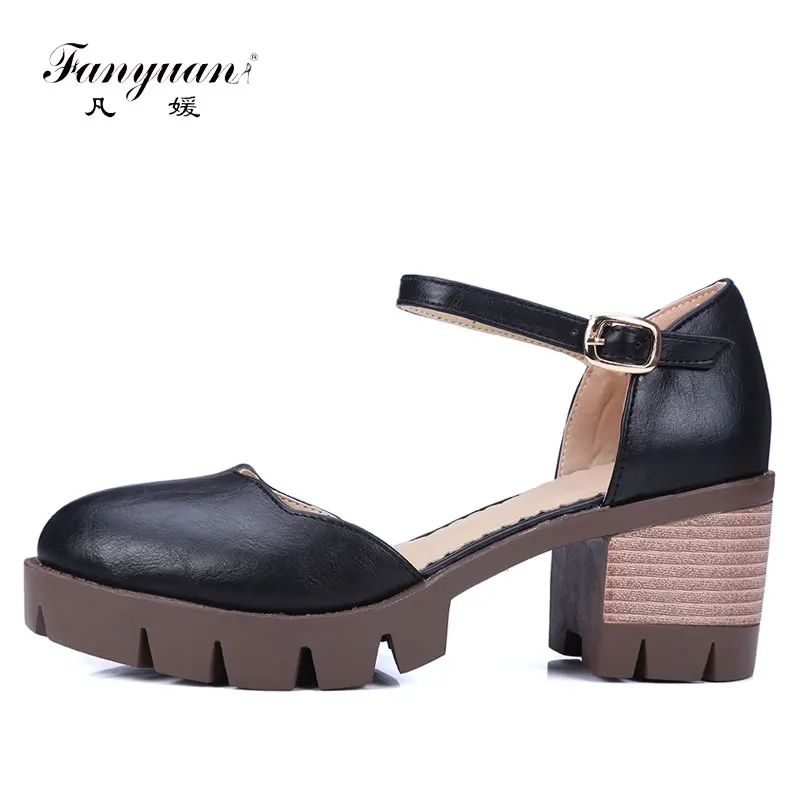 

2018 Spring Women Simple Buckle Strap Party Heels Casual Round Toe Wave Line Girls Pumps Sweet Two-piece ladies High Heels