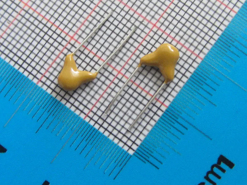 

Free Shipping 1000pcs/lot High Quality DIP Monolithic Ceramic Capacitor 0.33UF 330NF 334 50V 5.08mm Distance 20%