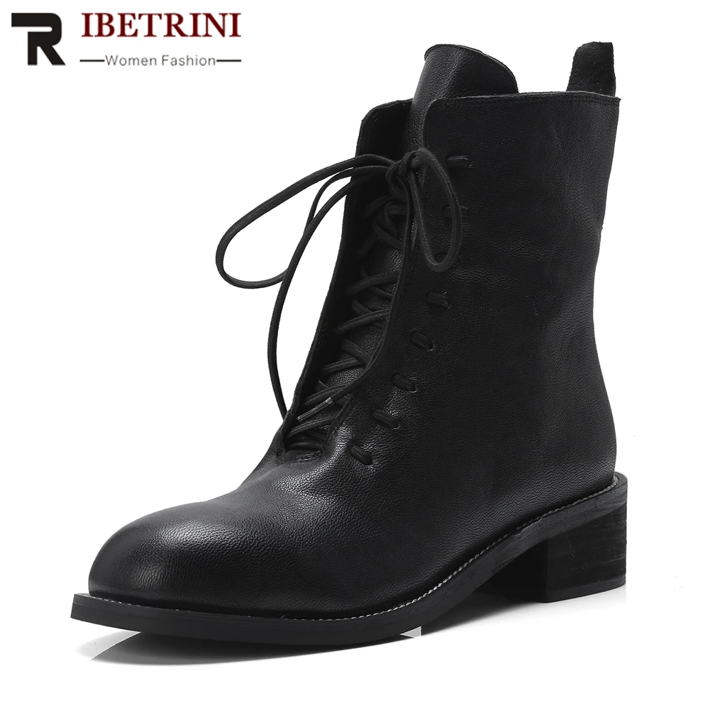 

RIBETRINI Autumn Winter Genuine Leather Sheepskin Lace Up Med Square Heels Women Ankle Boots Shoes Woman 2 Colors Fur Addable