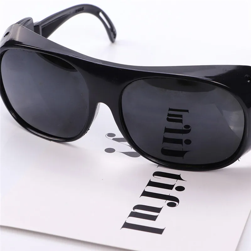 Защитные сварочные солнцезащитные очки с антибликовым покрытием, сварочные очки для работы, защитные очки с защитой от воздействия ультрафиолета - Цвет: Черный