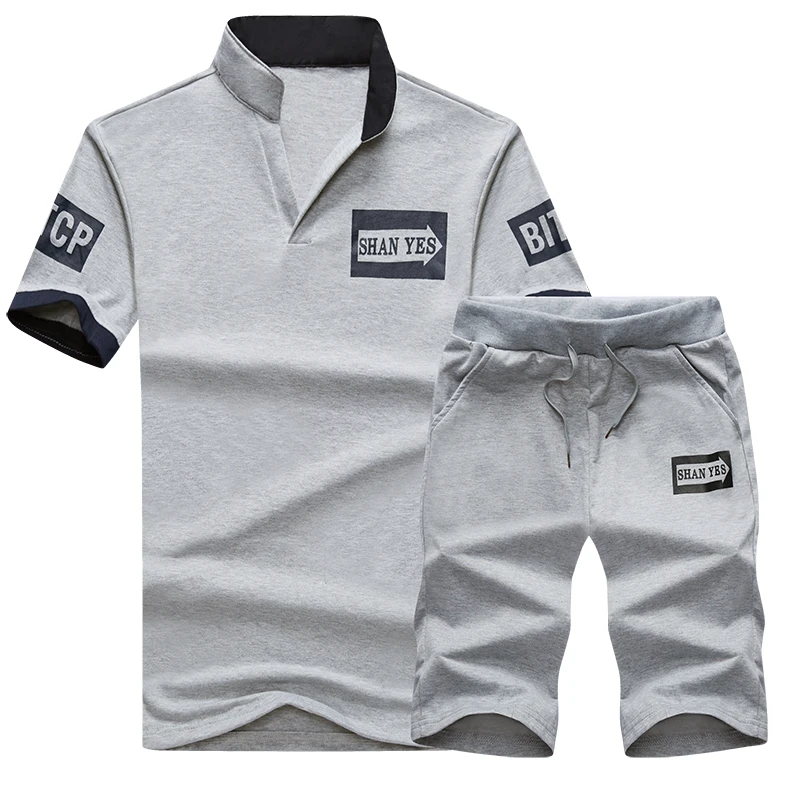 2019 Men T-shirt Shorts Set Men's Suits Summer Breathable t-shirt+shorts Sporting suits M-4XL Tracksuit Set Trending Style