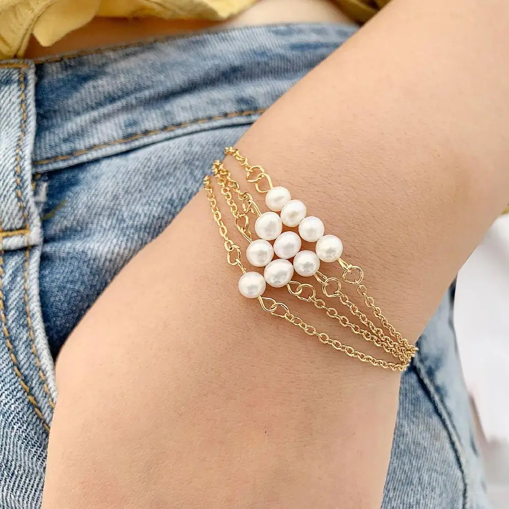 

DreamBell 4 Pieces Woman Girl Bracelet Hand Chain Gold Color Novel Retro Simple Pearl Bracelet Set Female Jewelry