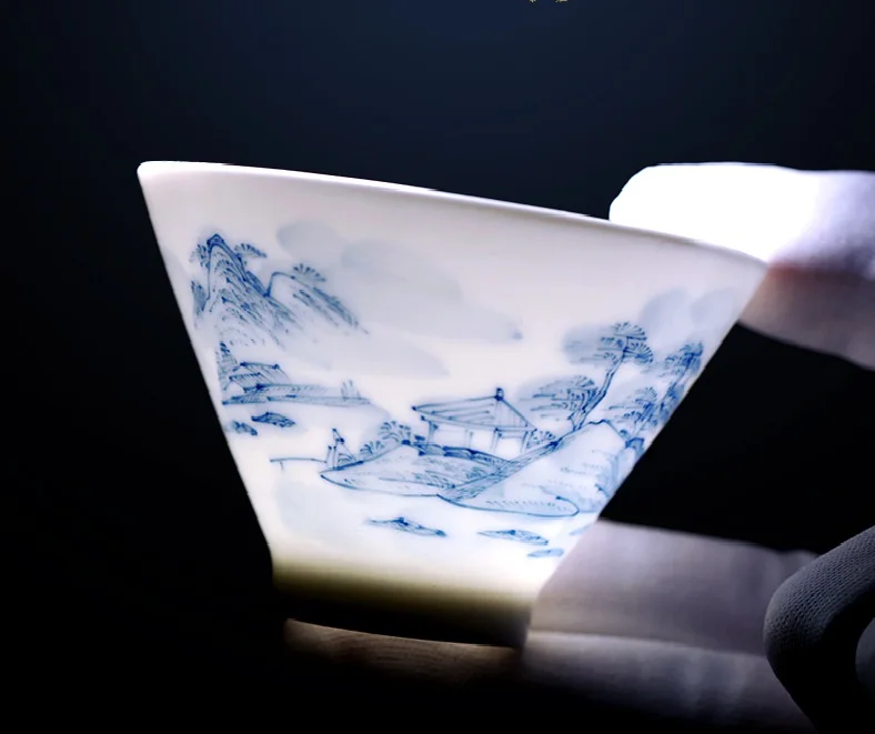 

Jingdezhen Ceramic Kungfu Tea Cup Small Tea Bowl Handpainted Blue and White Landscape Tea Ware Tablet Cup Single Cup