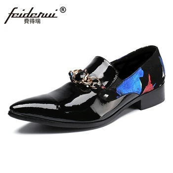 

Plus Size Black Pointed Toe Slip on Male Rhinestone Loafers Elegant Patent Leather Italian Party Men's Runway Shoes For Man SL36