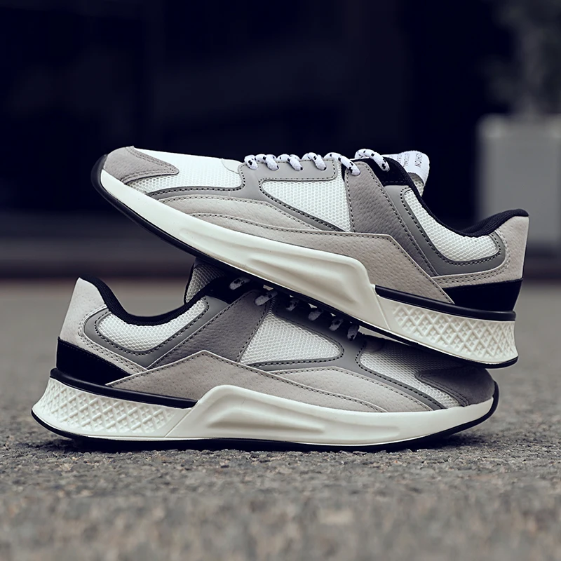 

TRAANO Sneakers Man Spring Lightweight Sneakers Fashion Autumn Famous Style Shoes Comfortable Casual Men Adult Anti-Slip CC-105