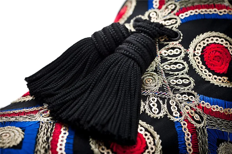 SUPERGLAMOUROUS_LOUIS_DARU_BLACK_SLIPPERS_4