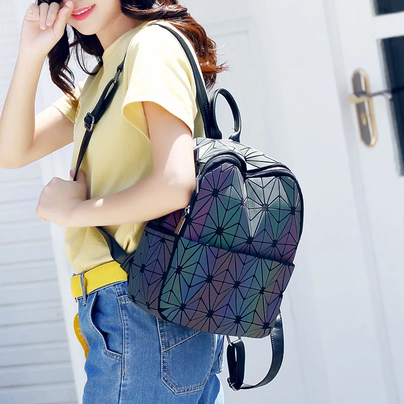 

YULYYE New Fashion Luminous backpack Hot Women Backpack Brand Famous Noctilucent Bag Student's School Bag Free Shipping
