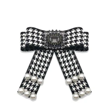 Женский галстук-бабочка тысяча птиц жемчужная бабочка брошь галстук-бабочка s Девушка Шипованный воротник бант официантка гостиницы Шея Одежда Рубашка