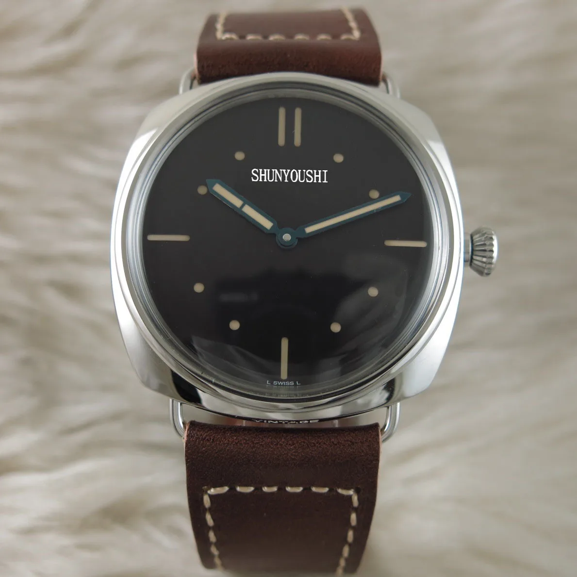 

WG06587 Mens Watches Top Brand Runway Luxury European Design Automatic Mechanical Watch