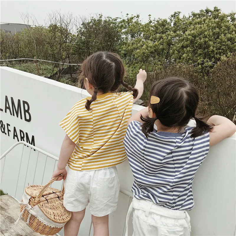 

2019 Summer new Korean version of male and female striped bright T-shirt children's short-sleeved cotton T-shirt
