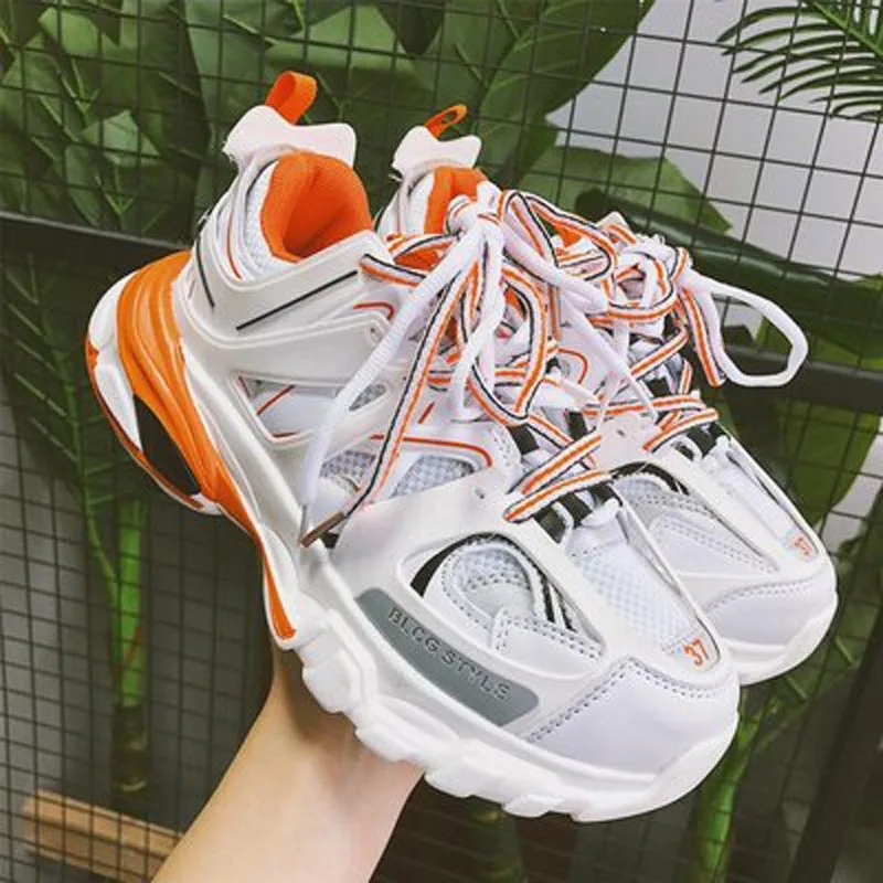 

Women's fashion casual shoes 2018 spring new Lightweight breathable Walk comfortable mesh lace-up casual shoes