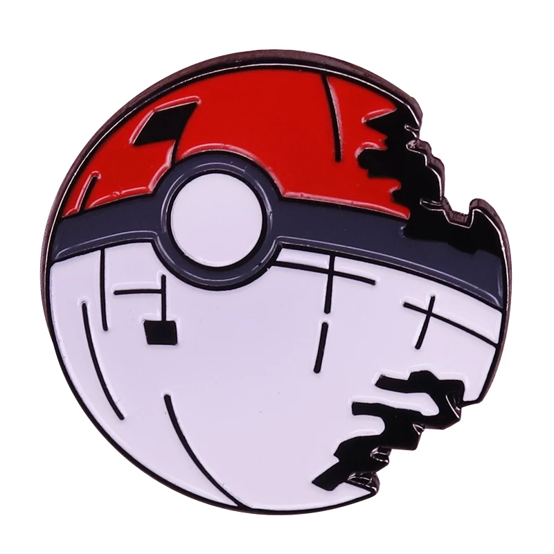 

Pokemon Pokeball Pin Badge