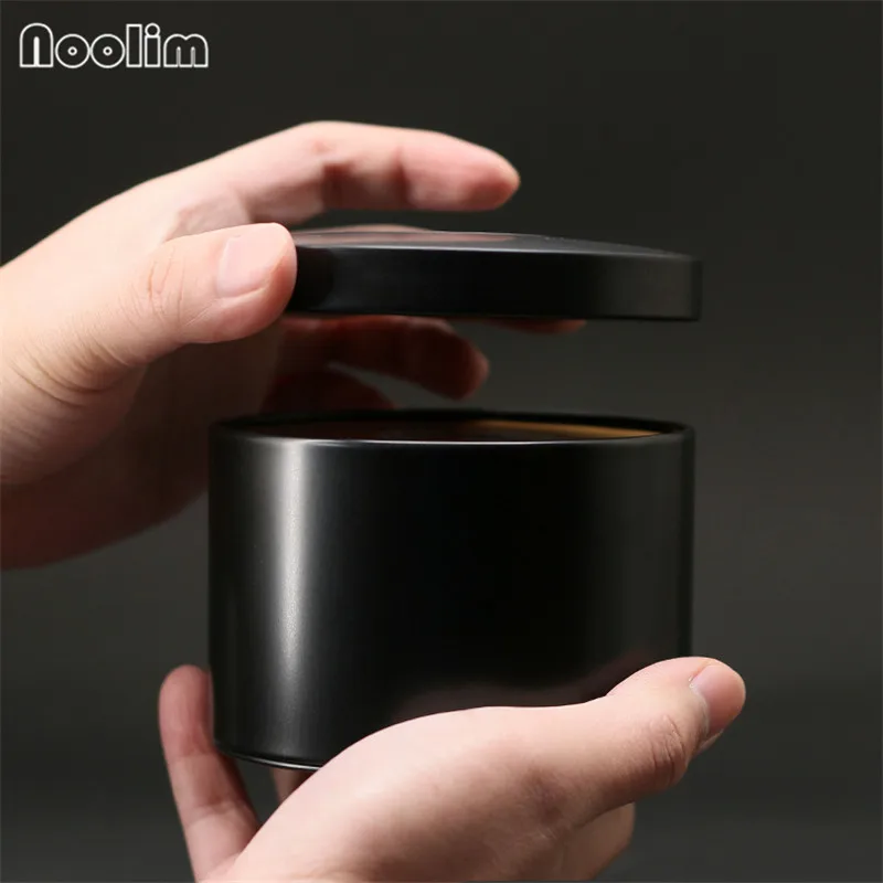 

Mini Round Sealed Tinplate Tea Jar Portable Tea Bag Storage Iron Tea Box Home Kitchen Container Tea Cans