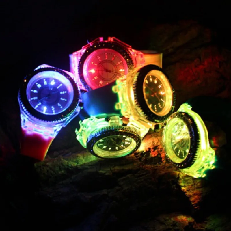 Fashion Womens Fashion Personality Luminous Watch Gift Casual Watch Clock Montre Femme #2AP26 (7)