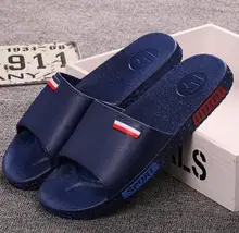 2017 neue Unisex Neue Sommerhefterzufuhr Duschbad Casual Männer Pantoffel Schöne Streifen Liebhaber Innen Männliche Schuhe