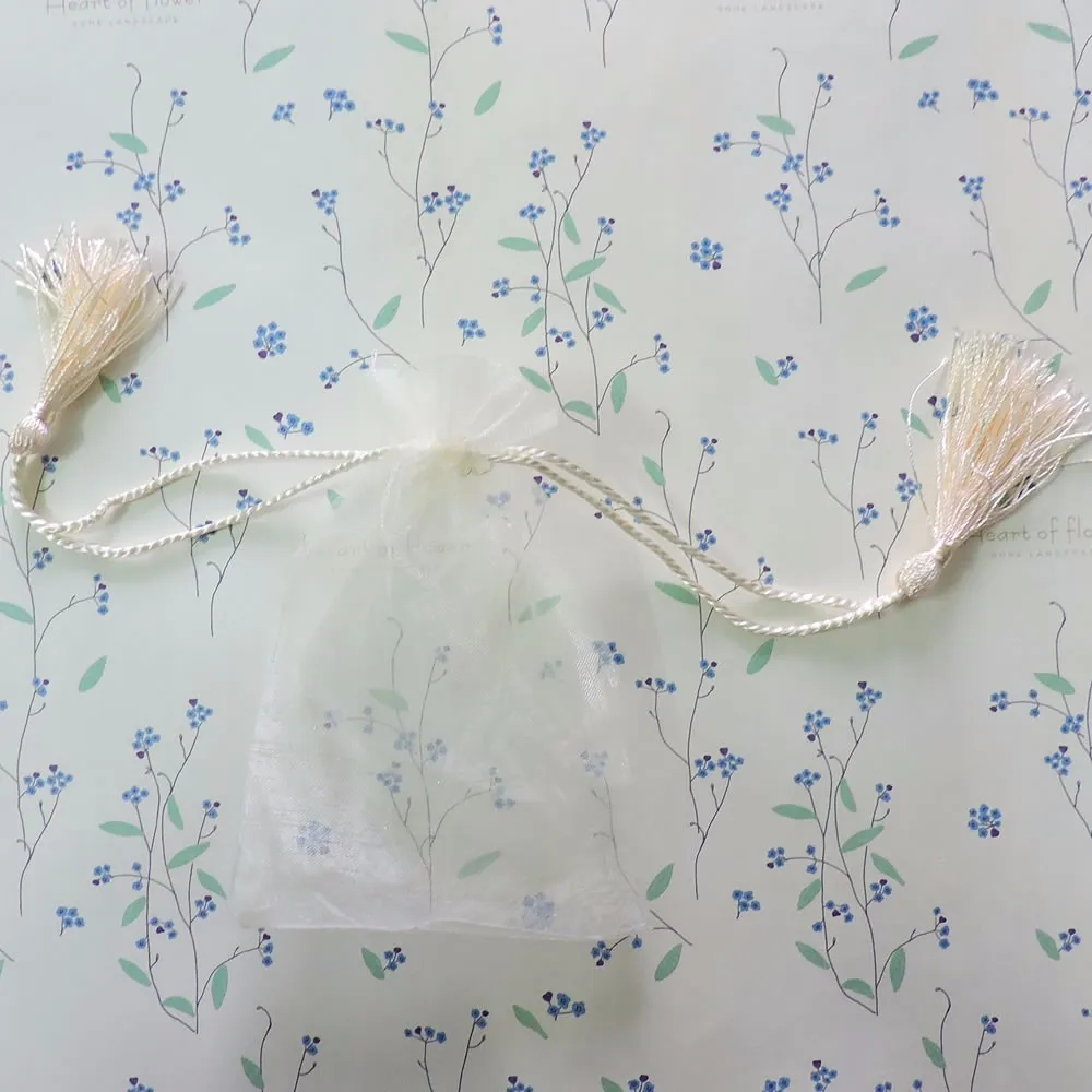 off white pouch4