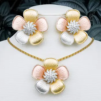 

ModemAngel High Quality Luxury Flower Pendant Necklace And Earring Set For Women Wedding Gift 3 Tone Copper