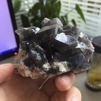 

dohaibogoo--222g Special Black Quartz Crystal Cluster Specimen Natural Stone and Minerals Free Shipping for Decoration