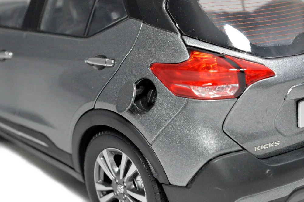 Nissan-Kicks-2017-GY-10
