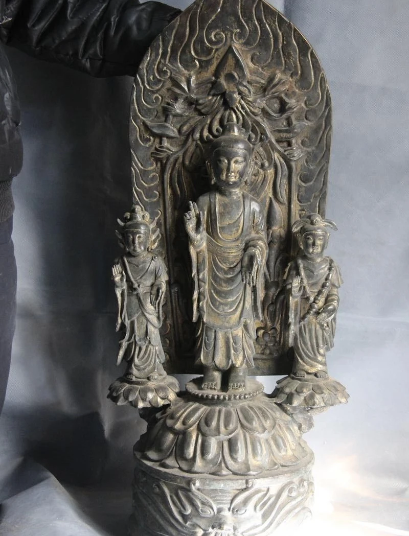 

Chinese BeiWei Buddhism Temple Copper Bronze Tathagata Sakyamuni Buddha Statue 8.02