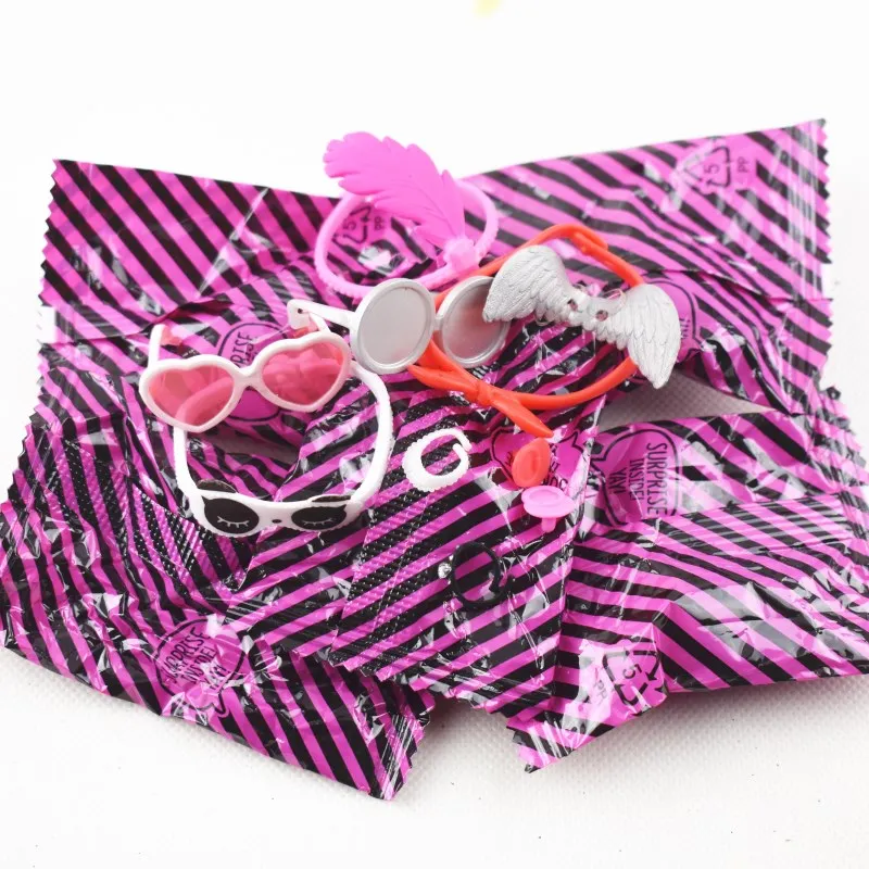 

1PCS random sent LOL series Doll parts High quality original Baby Dolls Parts Action Figure Toys Kids Gift toys for girls toy