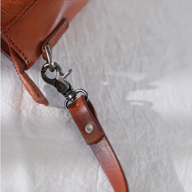 AETOO Women's leather handbag, hundred-set hand-made head layer cowhide art bag, Mori sloping shell bag