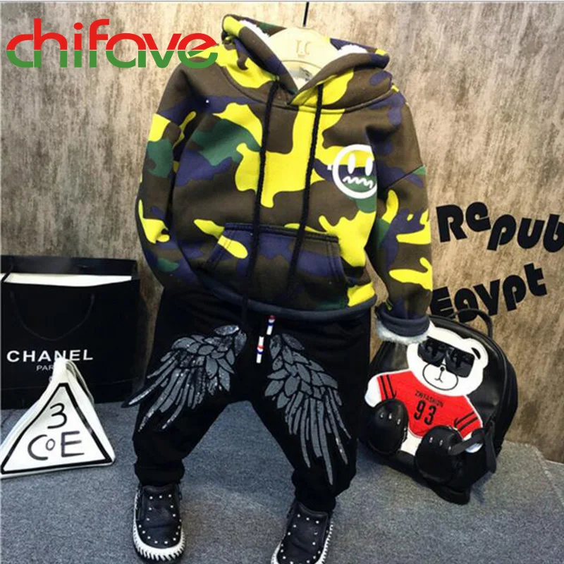 

chifave 2016 Winter Thick Warm Baby Boys Suit Sets Camouflage Hooded Zipper Sweatshirt+Print Elastic Pants 2 Pcs Kids Boys Sets
