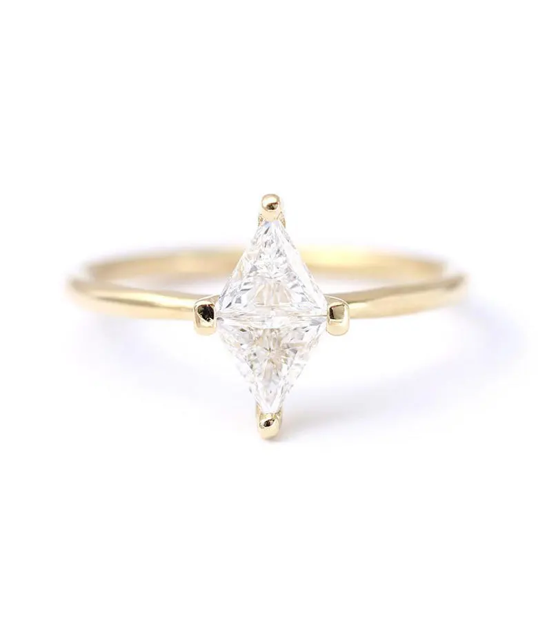 

Cross-border Exclusively for Europe and The United States Ring Zircon Butterfly Wings Temperament Female Jewelry