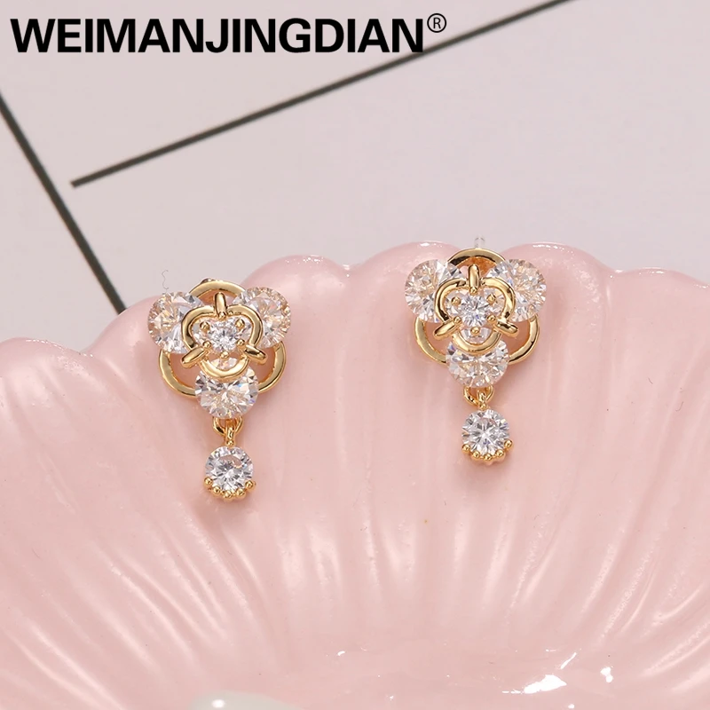 

WEIMANJINGDIAN Flower Shape Cubic Zirconia Dangle & Chandelier Earrings for Women in Silver / Gold Color