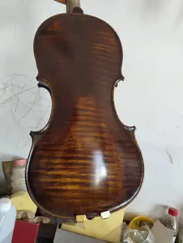 

Master violin 4/4 Amati model old style 1PC maple back