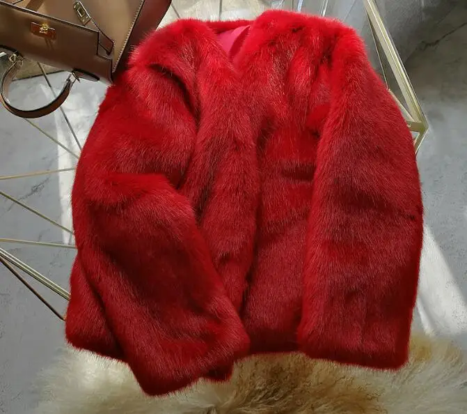 Новые женские зимние красные пушистые меховые куртки с v-образным вырезом из искусственного лисьего меха винтажные меховые пальто с длинным рукавом из искусственного меха Свободная верхняя одежда