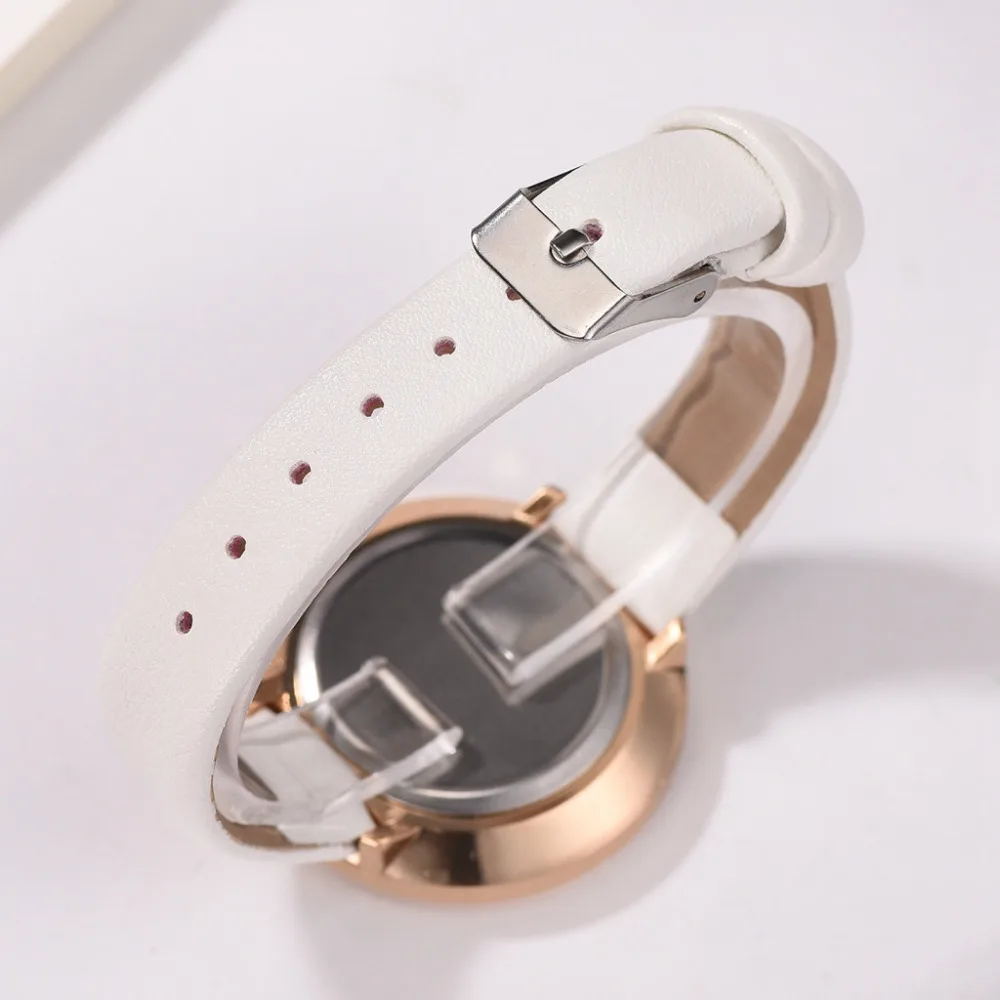 Disu Women's Watches Luxury Fashion Lady Leather Belt Watch Creative Number Analog Quartz Watch Montre femme Simple Clock