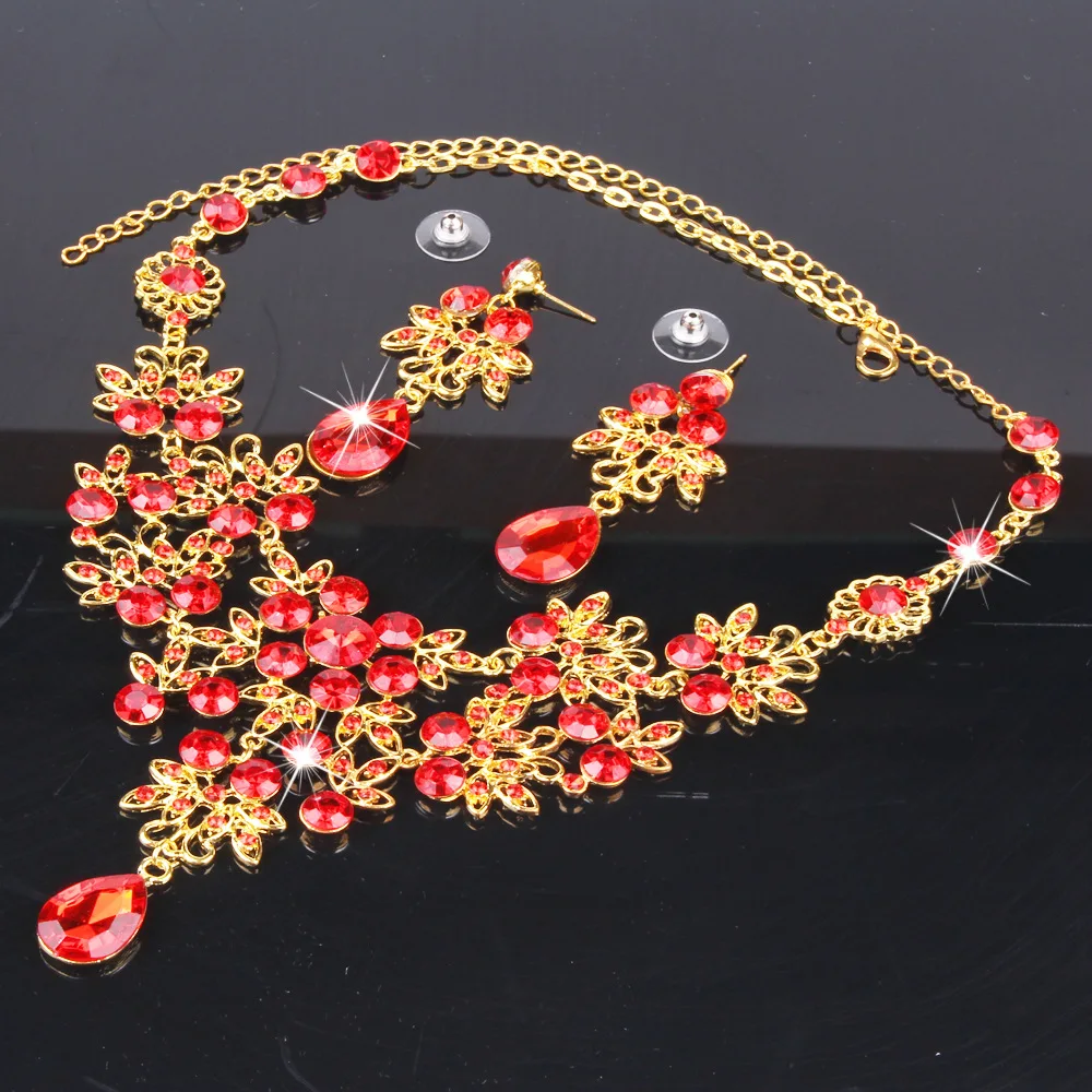 

BS-19 2019 summer new bride necklace earrings two sets of jewelry wedding wedding jewelry wedding accessories