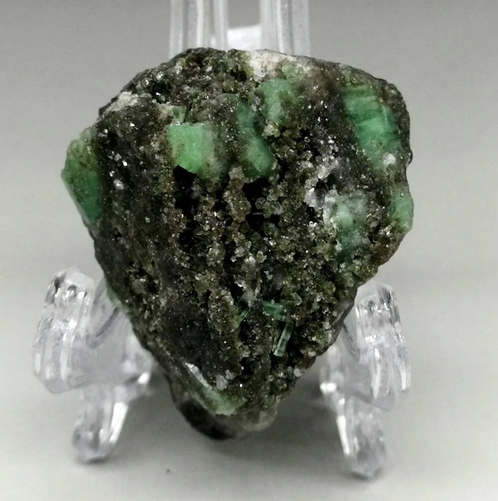 

33g Natural Emerald Green mineral crystal specimen gem grade quartz teaching specimens stone collection from China