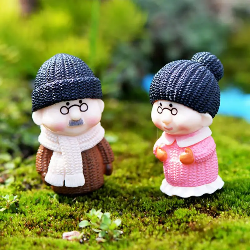 Home Mini PVC Cute Old Couples Figurines Cute Old Lovers Dolls for Home Garden Decor Fairy Garden Miniatures Ornaments 4Pcs