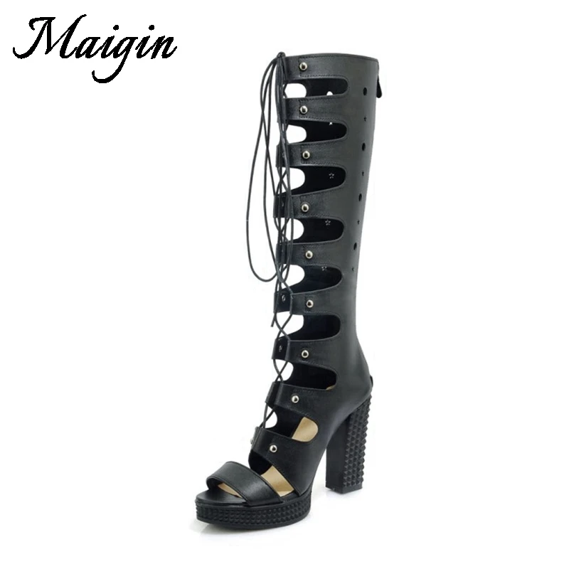 Maigin 2018 Летние сапоги до колена Для женщин Lace-up выдалбливают Римские сандалии