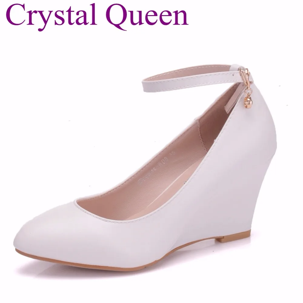 spendless shoes white heels