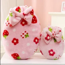 IVYYE клубника Аниме Плюшевые Вещи Аксессуары плюшевые куклы мягкие пушистые мультфильм Теплая бутылка игрушки Горячая вода сумка для девочек Новинка