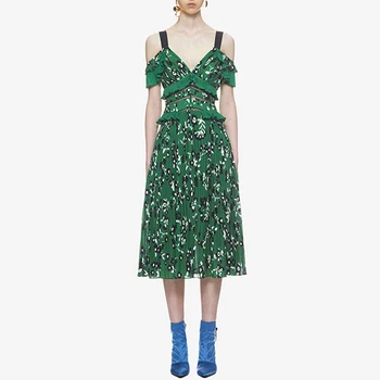 

2019 summer new casual vacation flower print ruffled stitching dress short sexy deep V backless pleated dress high quality
