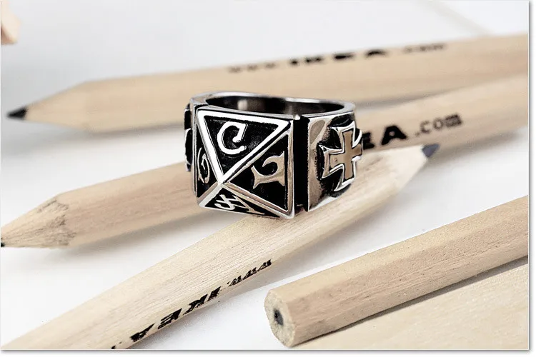 2821725255_1069471015