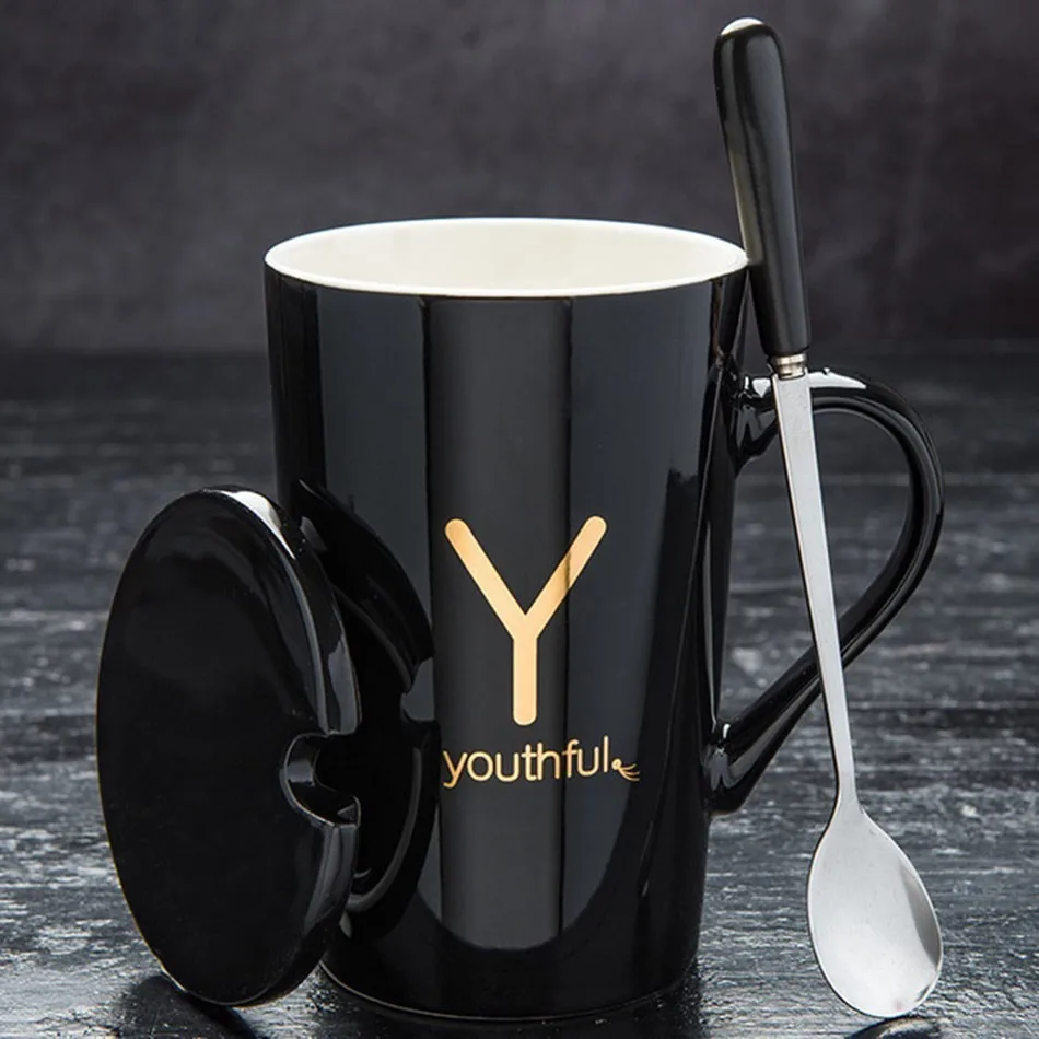 Креативная кофейная чашка с буквенным принтом с крышкой и ложкой пара стакан кружки дорожные чашки и кружки друзья подарок MC070701 - Цвет: Black Y