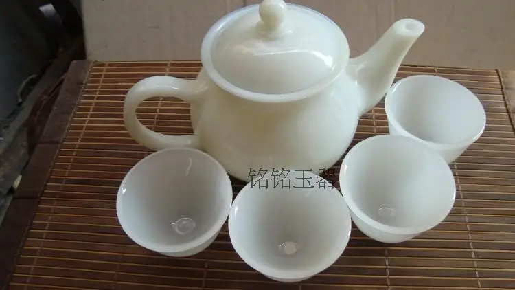 QQ20181011081220