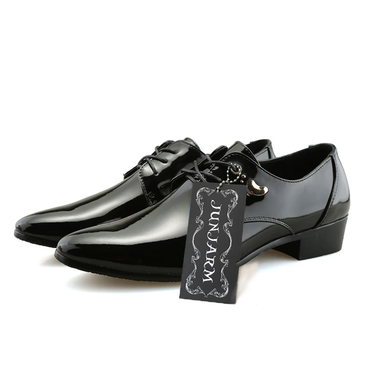 JUNJARM/демисезонная Мужская официальная Свадебная обувь; Брендовые мужские деловые модельные туфли; мужские оксфорды с острым носком; большие размеры 38-47