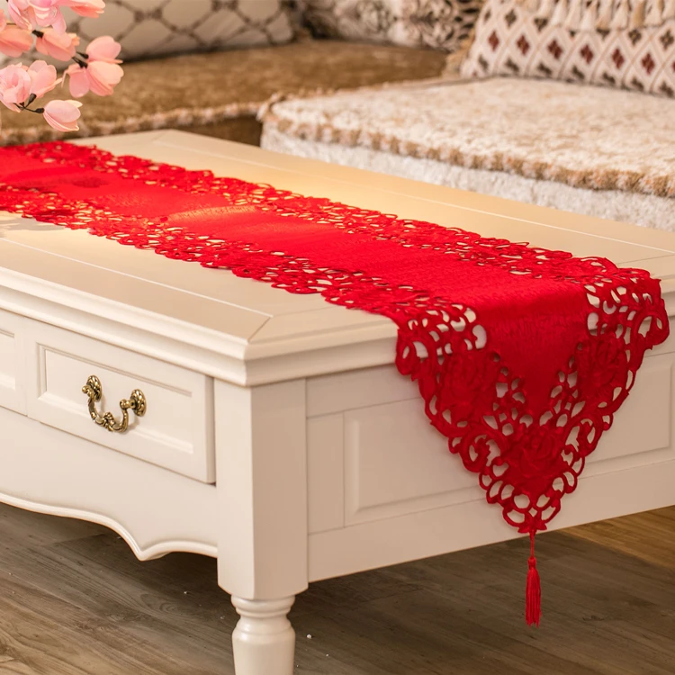 

2019 Hollow Out Rose Pattern Red Table Runner For Wedding Home Decor Tea Dinner Dresser Table Dustproof Table Runners 1pcs