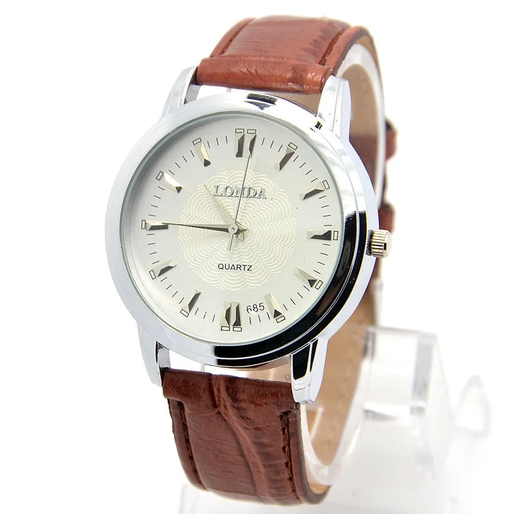 

Fashion Leather Band Watches Men Top Brand Relogio Masculino Men Sports Clock Analog Quartz Wrist Watches londa-26