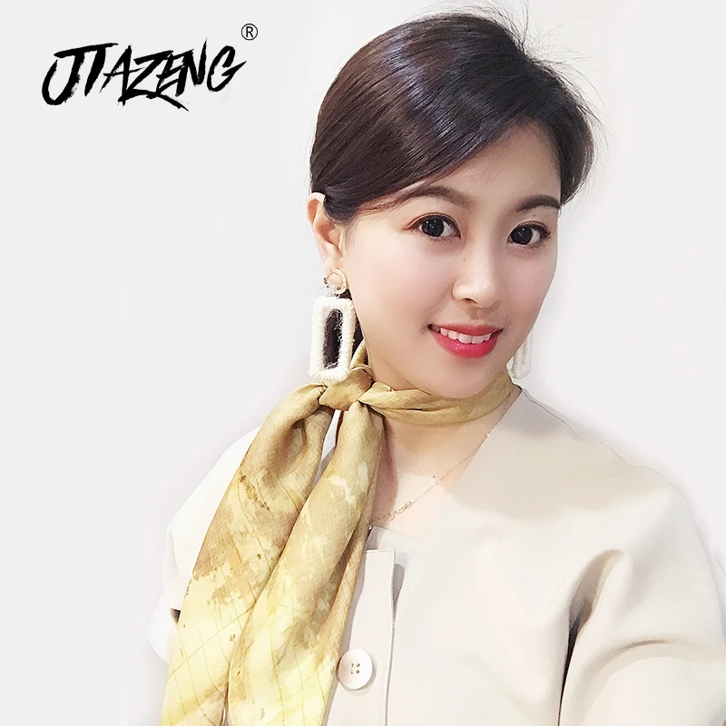 

Moscow Architecture Scarf Scarves Head Scarf Silk Hair Tie New Print Women Scarf 2019 Summer Hot Sale Accessories 70*70 fashion