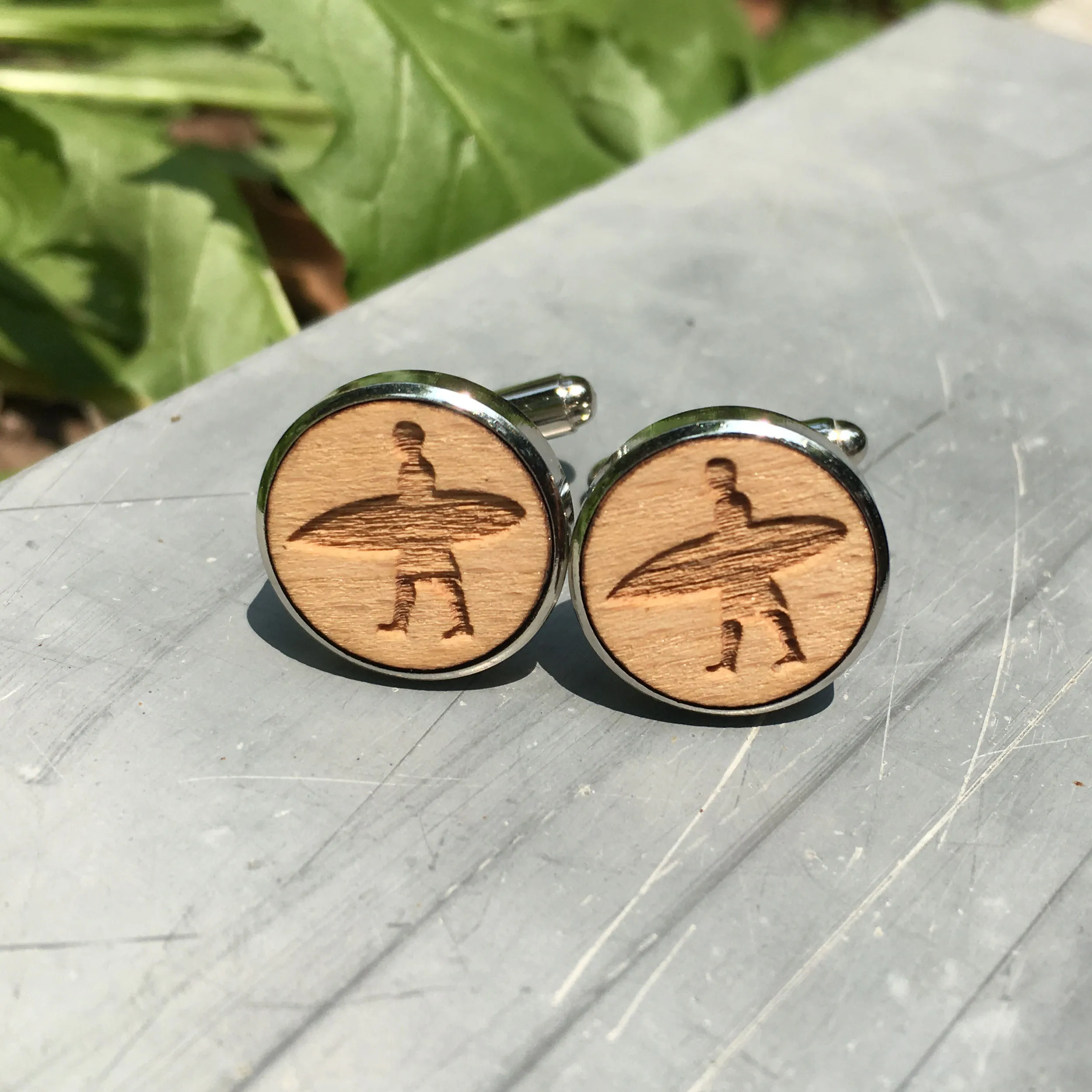 Серфер лазерная резка запонки Surfer Dude Groomsmen подарок Жених серфинг деревянные