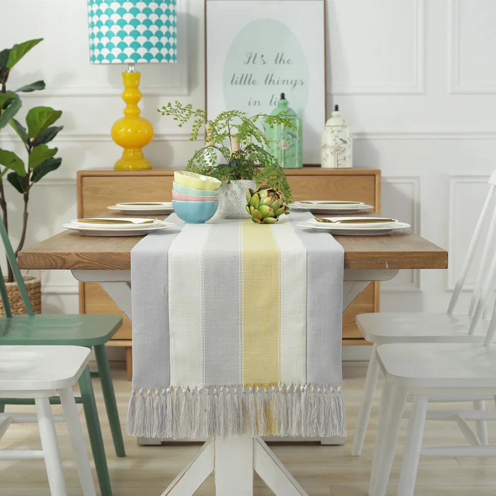 

Junwell Polyester Printing Table Runner With Hand-made Tassel Tablecloth for Dinner Parties, Summer BBQ & Outdoor Picnics