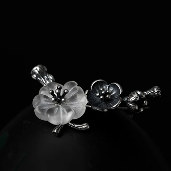 

Plum blossom crystal brooches 925 sterling silver 3.26g Vintage brooches elegance wild brooches for women fine jewelry
